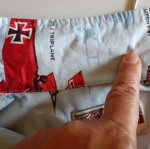 RJC Kalaheo Hawaiian Button Down Shirt - Picture 9 of 9